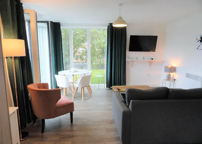 Cooperage Court By Cliftonvalley Apartments